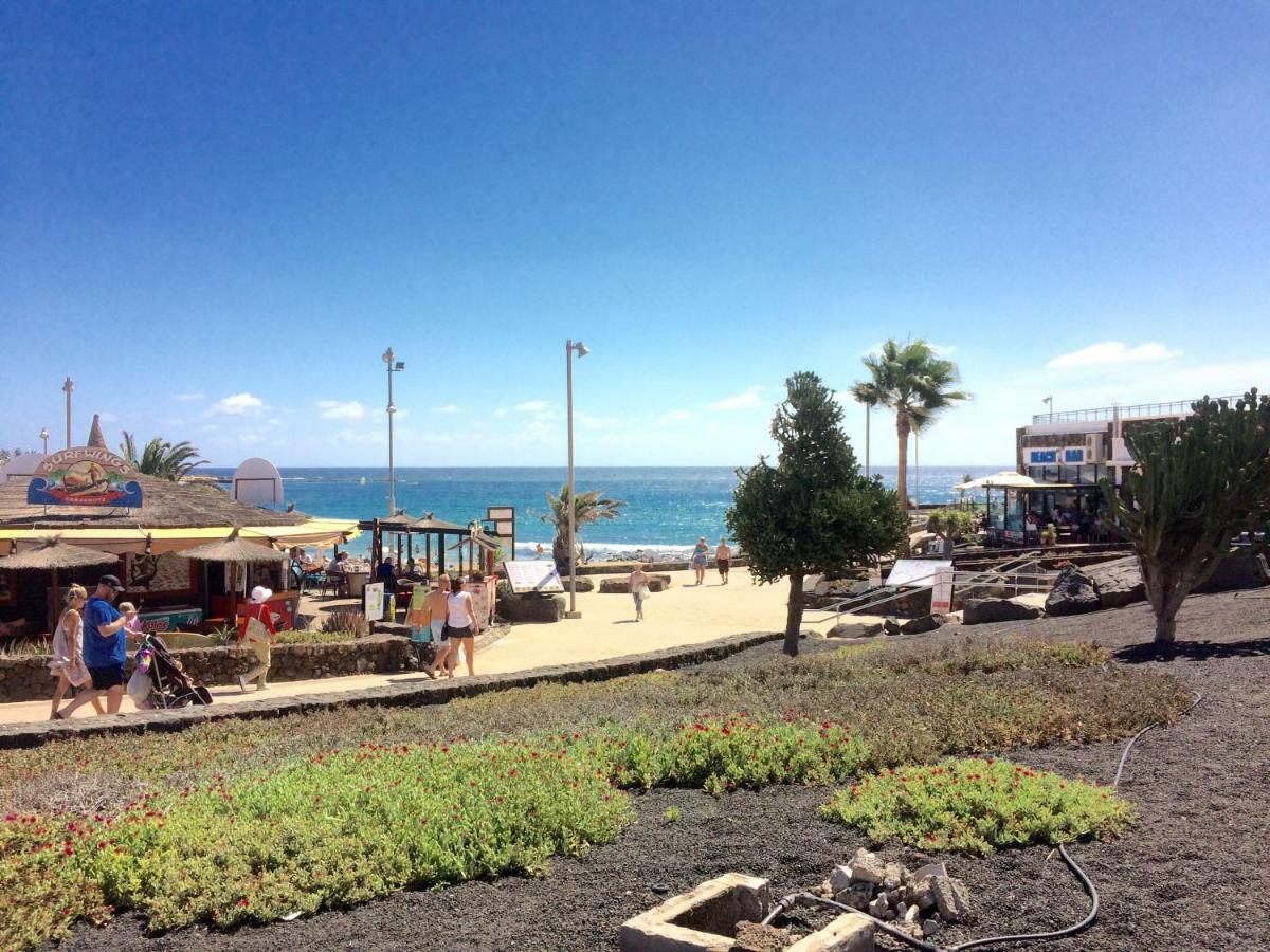 Grand House "Cucharas Beach" Costa Teguise Exterior foto